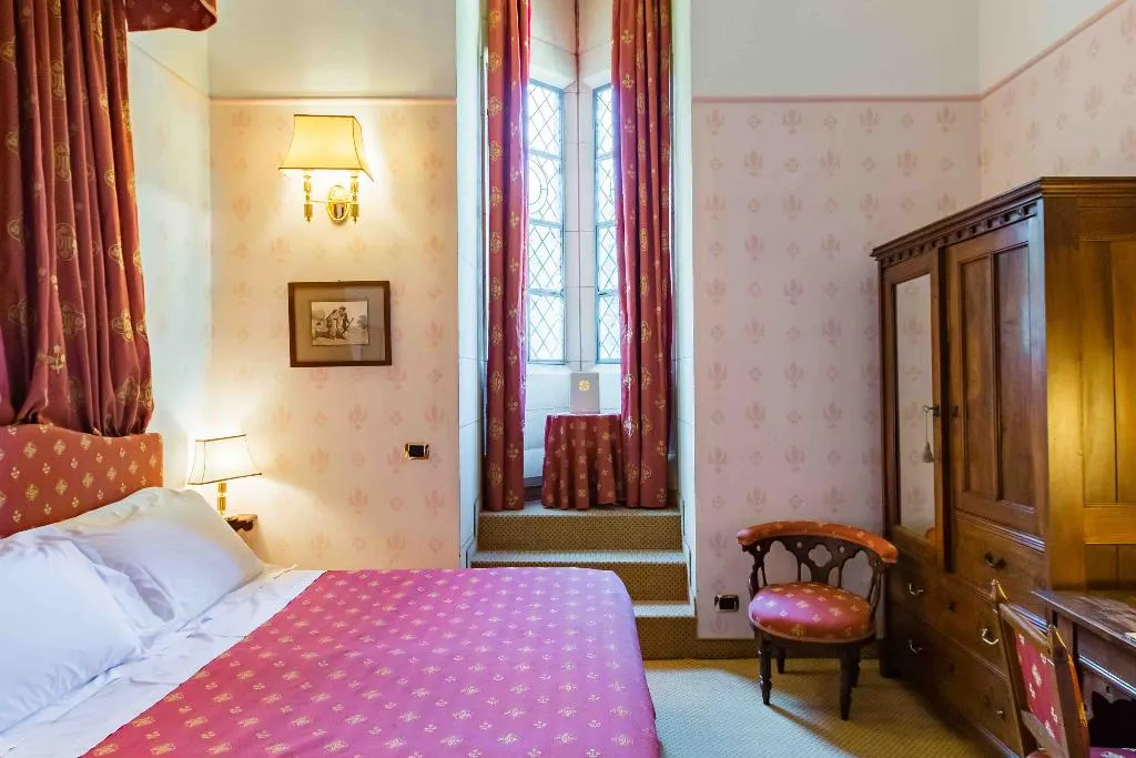 Double or Twin SUPERIOR Room, Castello Dal Pozzo, Milan