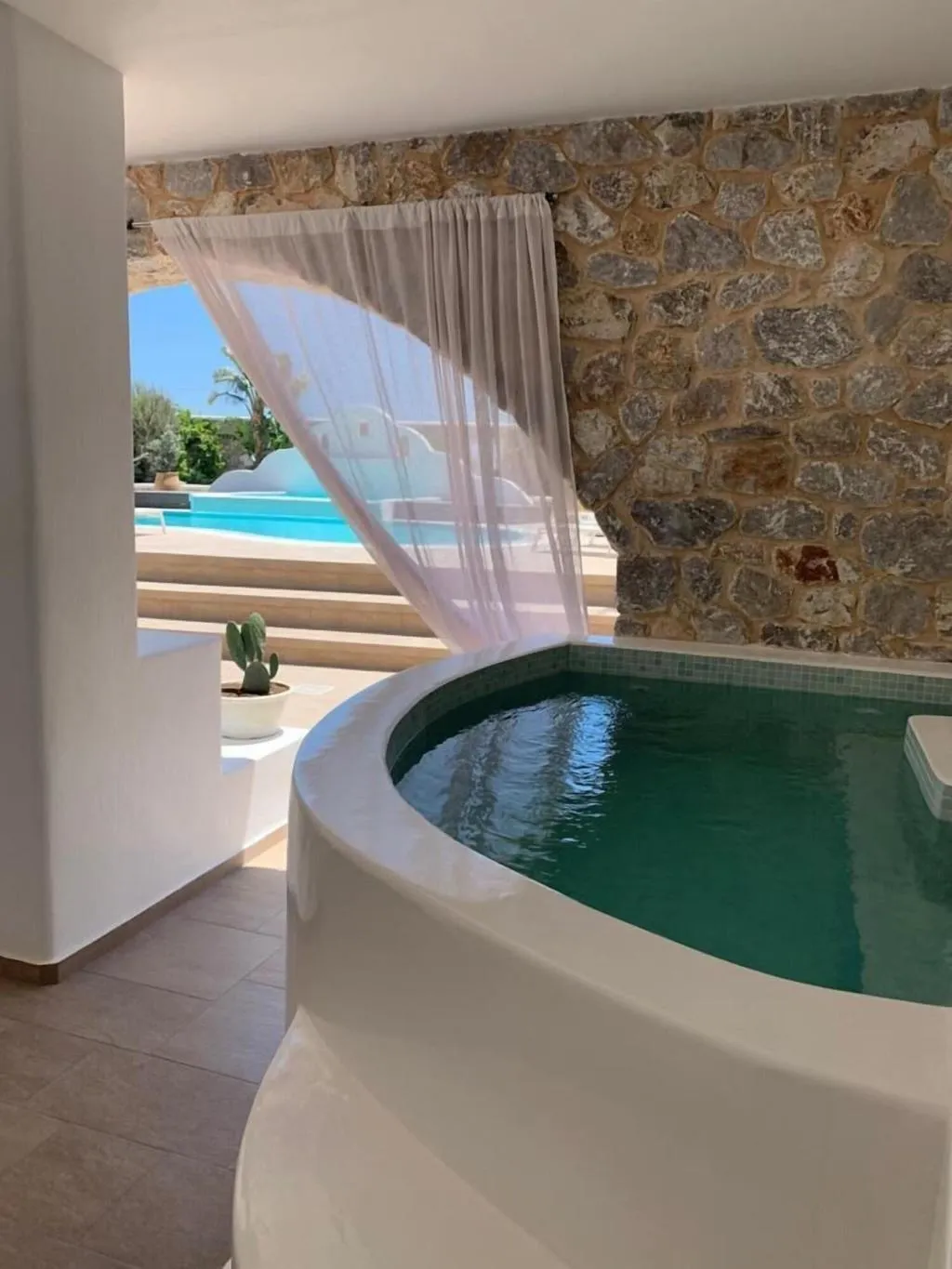 General view, Orabel Suites, Santorini