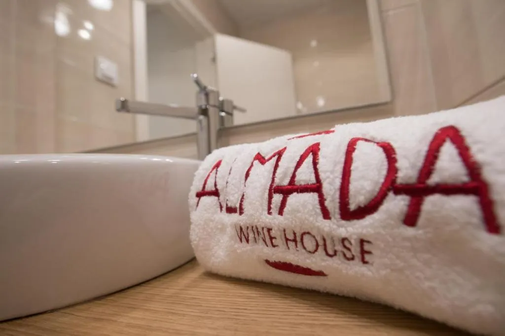 APARTMENT ONE BEDROOM ONE BATHROOM Room, Almada Wine House, Porto