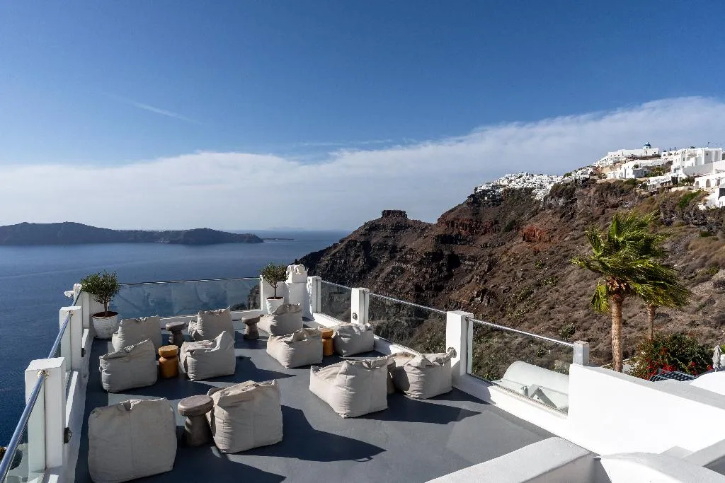 Terrace, Cliffside Suites, Santorini