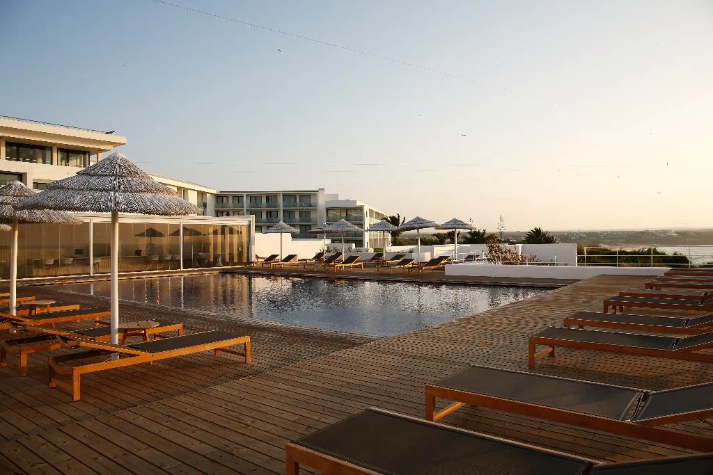 Pool, Memmo Baleeira Hotel, Algarve