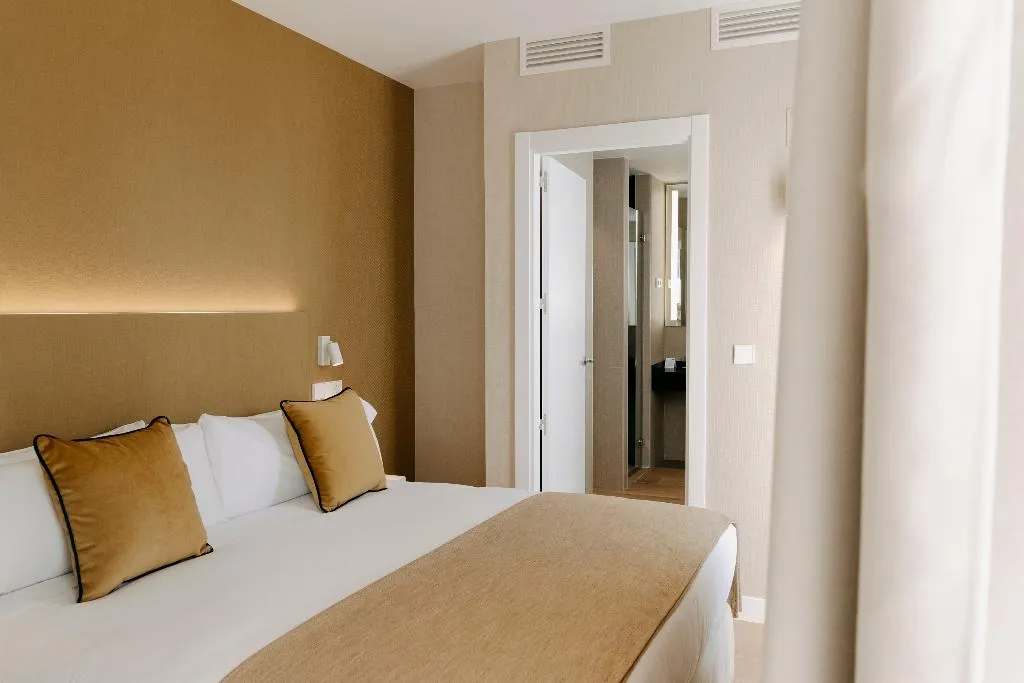 JUNIOR SUITE WITH TERRACE Room, Hotel PAX Atocha, Madrid