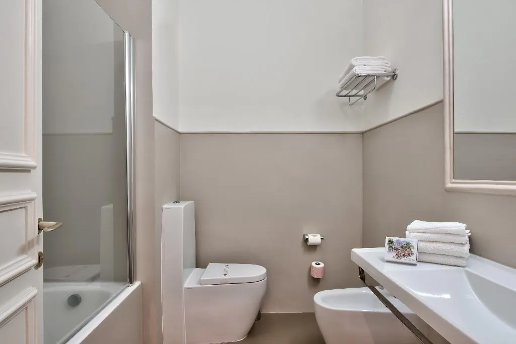 Double or Twin SUPERIOR Room, Majestic Palace, Naples