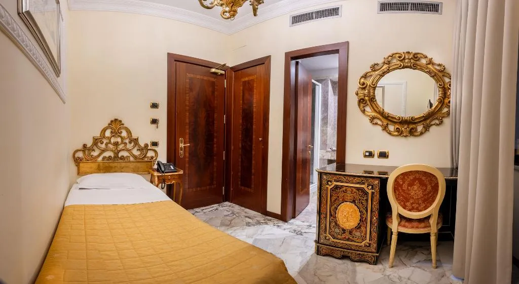 SINGLE CLASSIC Room, Des Epoques Hotel, Rome