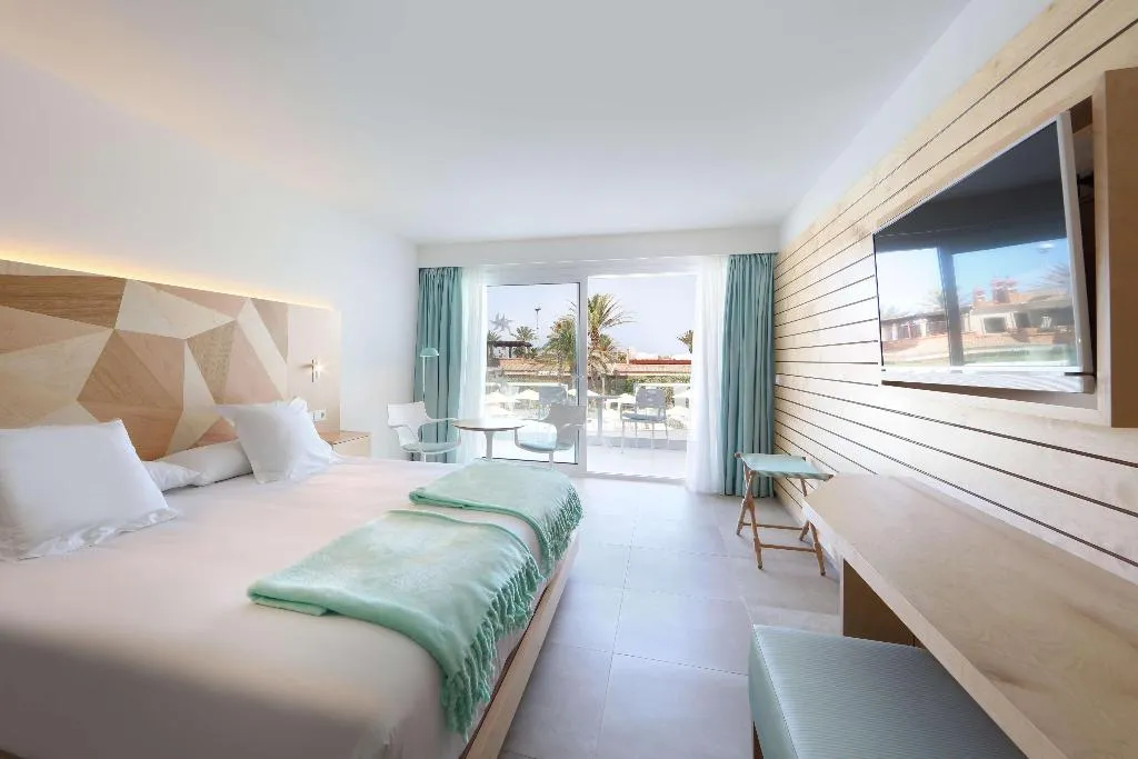 Room, Iberostar Selection Playa de Palma, Majorca