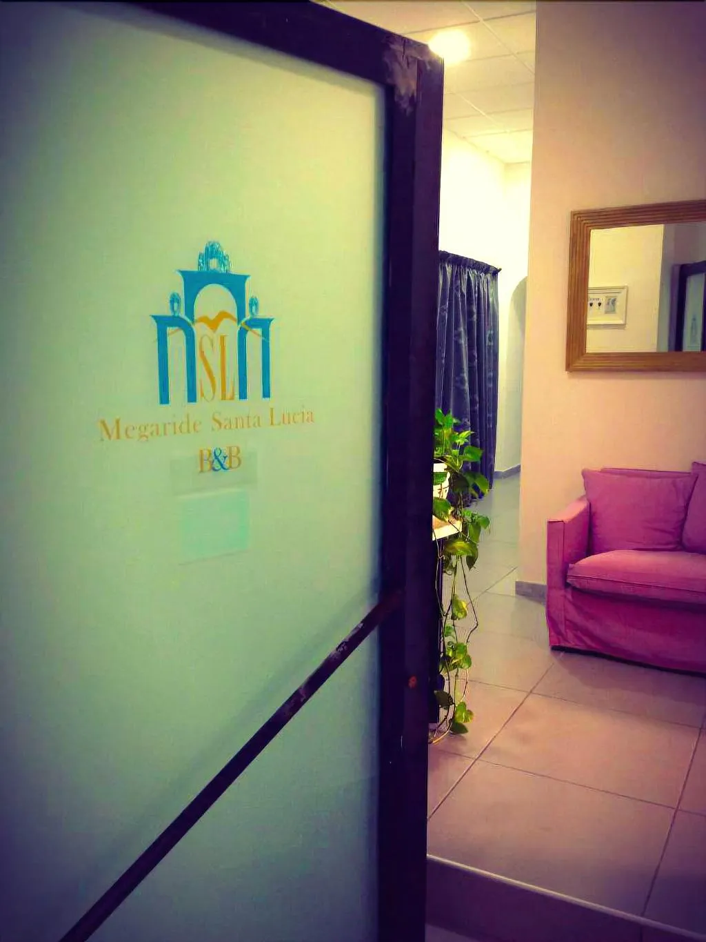 Lobby, Megaride Santa Lucia, Naples