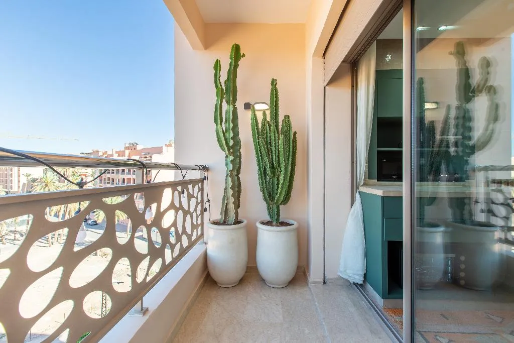 APARTMENT DELUXE WITH BALCONY Room, Zari Boutique Aparthotel, Marrakech