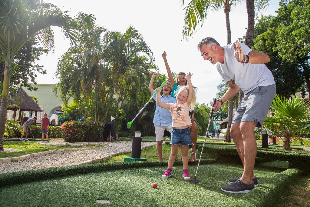Sports and Entertainment, Sandos Playacar All Inclusive, Cancun Area