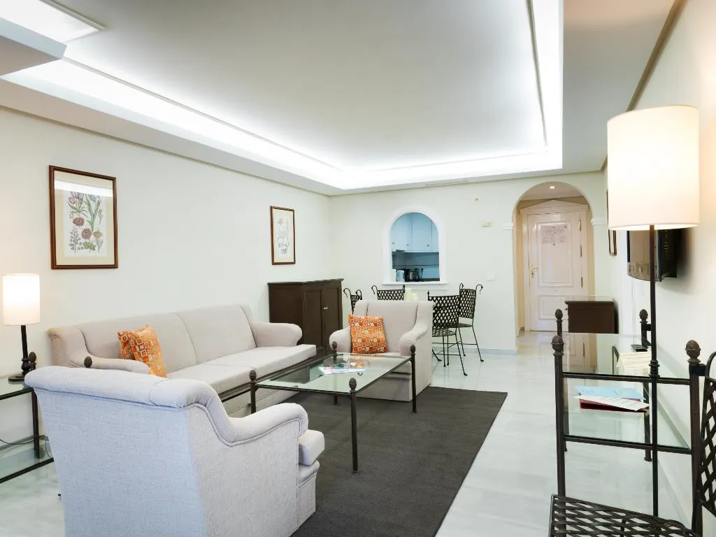 APARTMENT TWO BEDROOMS Room, Monarque Sultan, Costa Del Sol