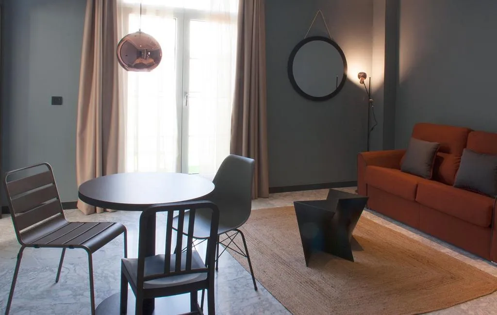 APARTMENT WITH TERRACE Room, Be Mate Málaga Soho, Costa Del Sol
