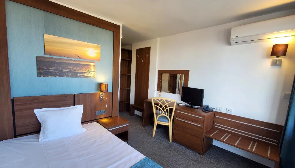 DOUBLE ECONOMY Room, Pomorie Sun Hotel, Bourgas
