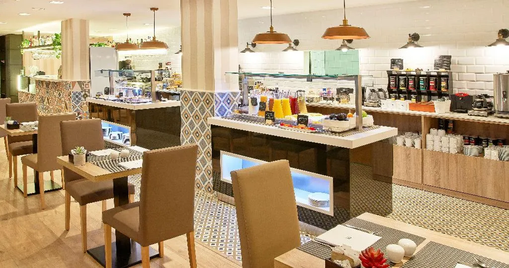 Restaurant, NH Barcelona Les Corts, Barcelona