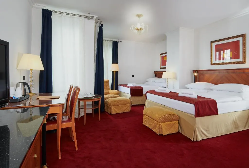 TRIPLE STANDARD Room, Hotel Bologna Prague, Prague