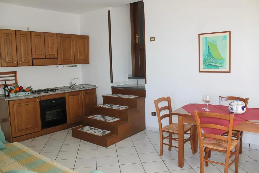 APARTMENT CAPACITY 6 Room, Il Casale Del Golfo, Naples