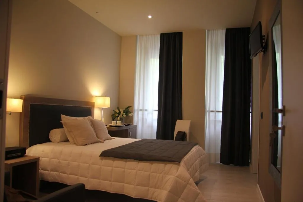 General view, Hotel Zara Milano, Milan