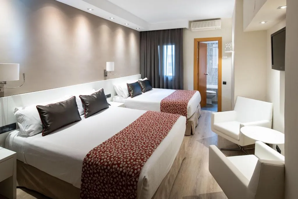 FAMILY ROOM TWO DOUBLE BEDS Room, Catalonia Castellnou, Barcelona