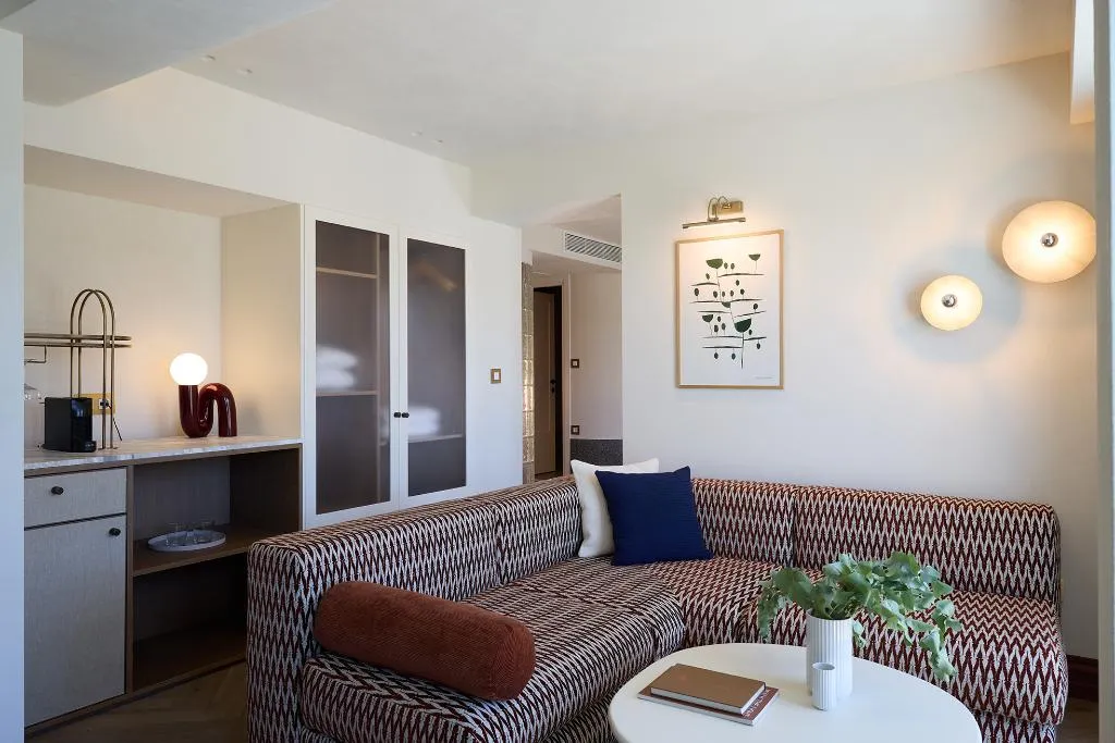 SUITE WITH VIEWS Room, A for Athens, Athens