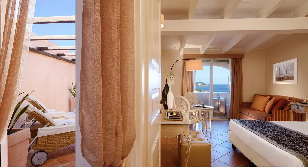 Double or Twin DELUXE Room, CPH Pevero Hotel, Olbia