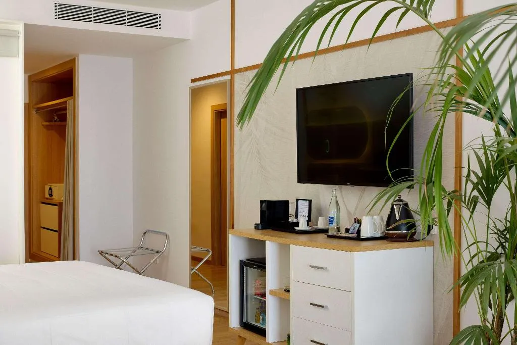 JUNIOR SUITE STANDARD Room, Melia Jardines del Teide, Tenerife