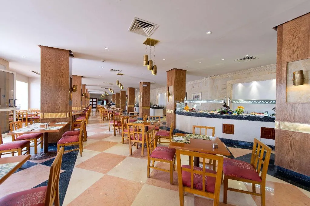 Bar, Amphoras Aqua, Red Sea Riviera