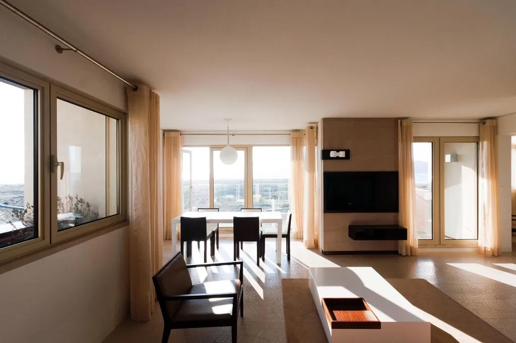 APARTMENT SEA VIEW TWO BEDROOMS Room, Troia Residence Praia, Lisbon