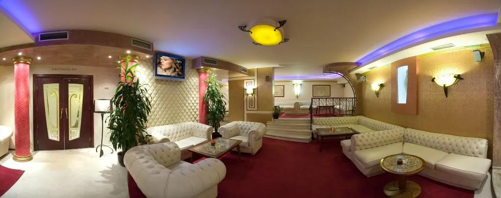 Lobby, Capitol, Varna