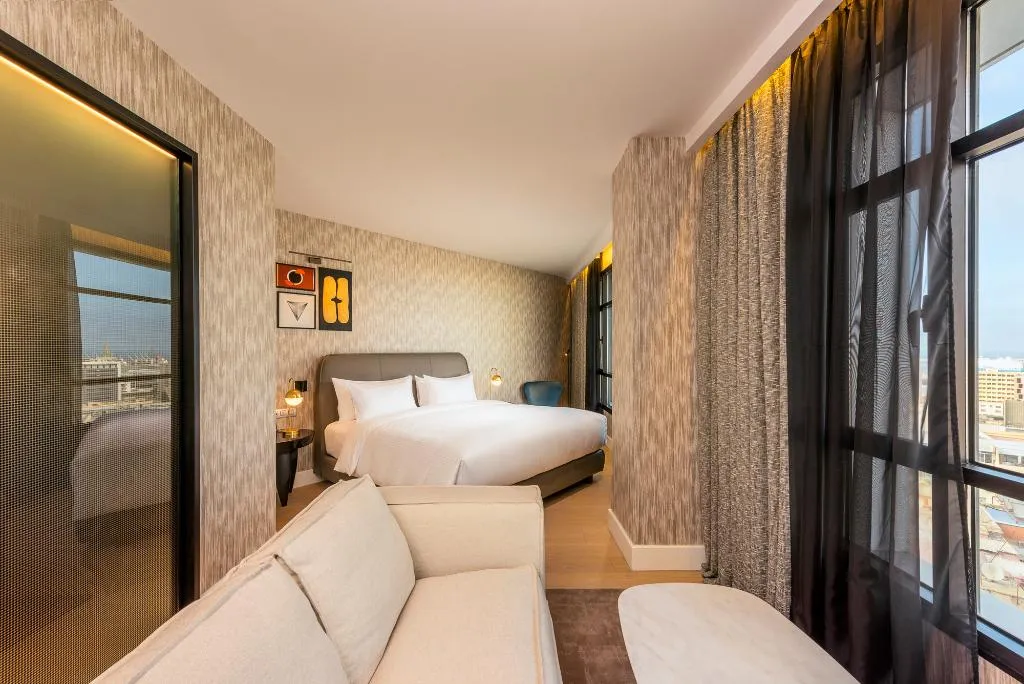 JUNIOR SUITE STANDARD Room, Radisson Blu Hotel Casablanca City Center, Casablanca