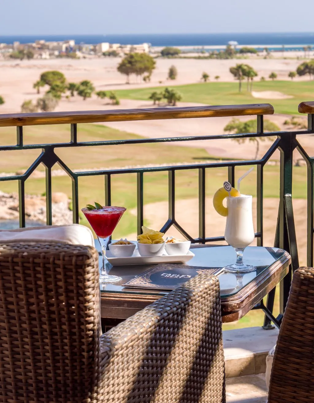Bar, The Cascades Golf Resort Spa and Thalasso, Red Sea Riviera