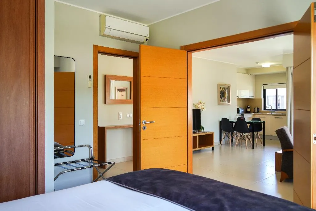 APARTMENT ONE BEDROOM Room, Vitors Village, Algarve