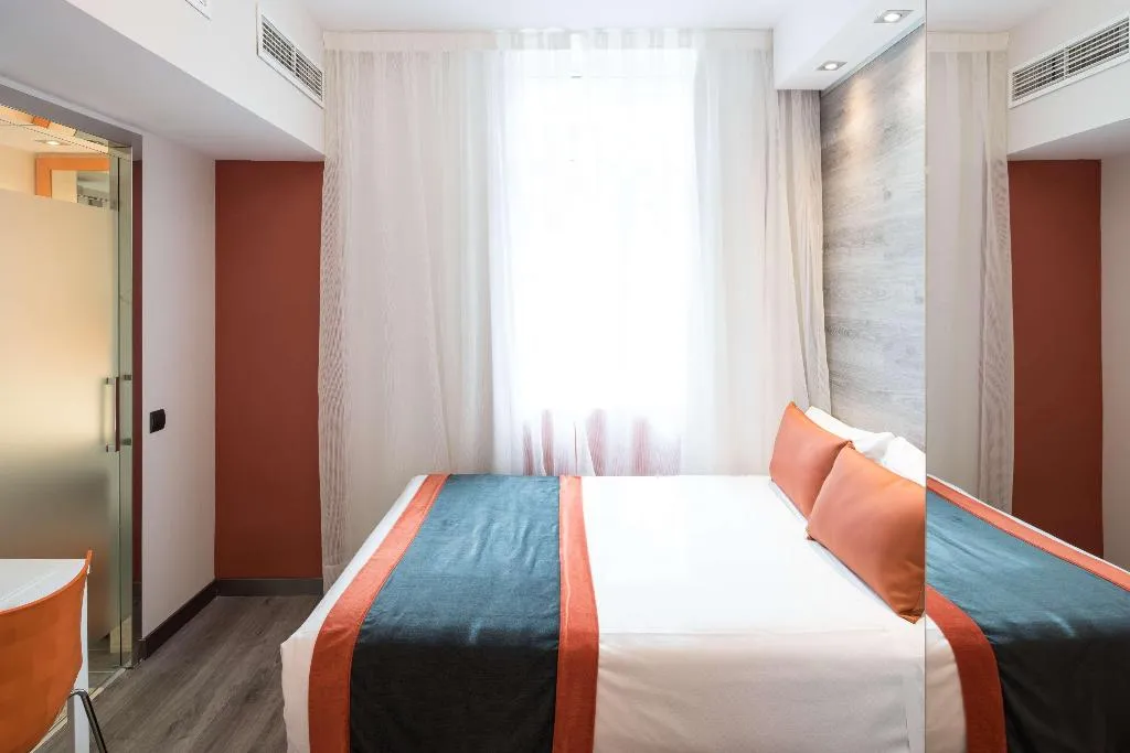 Room, Catalonia Mikado, Barcelona