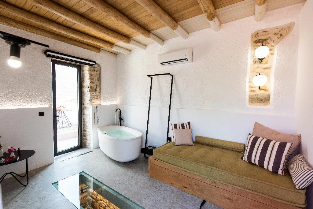 SUITE HONEYMOON Room, Lameriana Secret Village, Crete