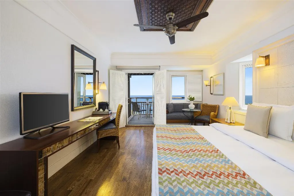 DOUBLE GRAND DELUXE Room, Kempinski Barbaros Bay Bodrum, Bodrum