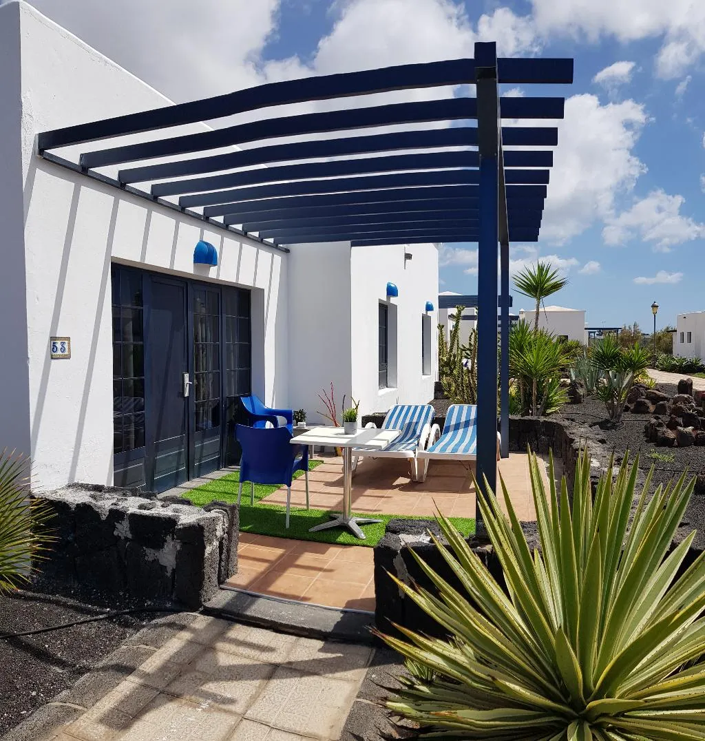 VILLA CAPACITY 2 TWO BEDROOMS Room, Vik  Coral Beach, Lanzarote