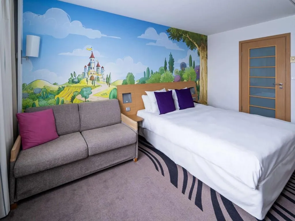 DOUBLE STANDARD Room, Novotel Krakow City West, Krakow
