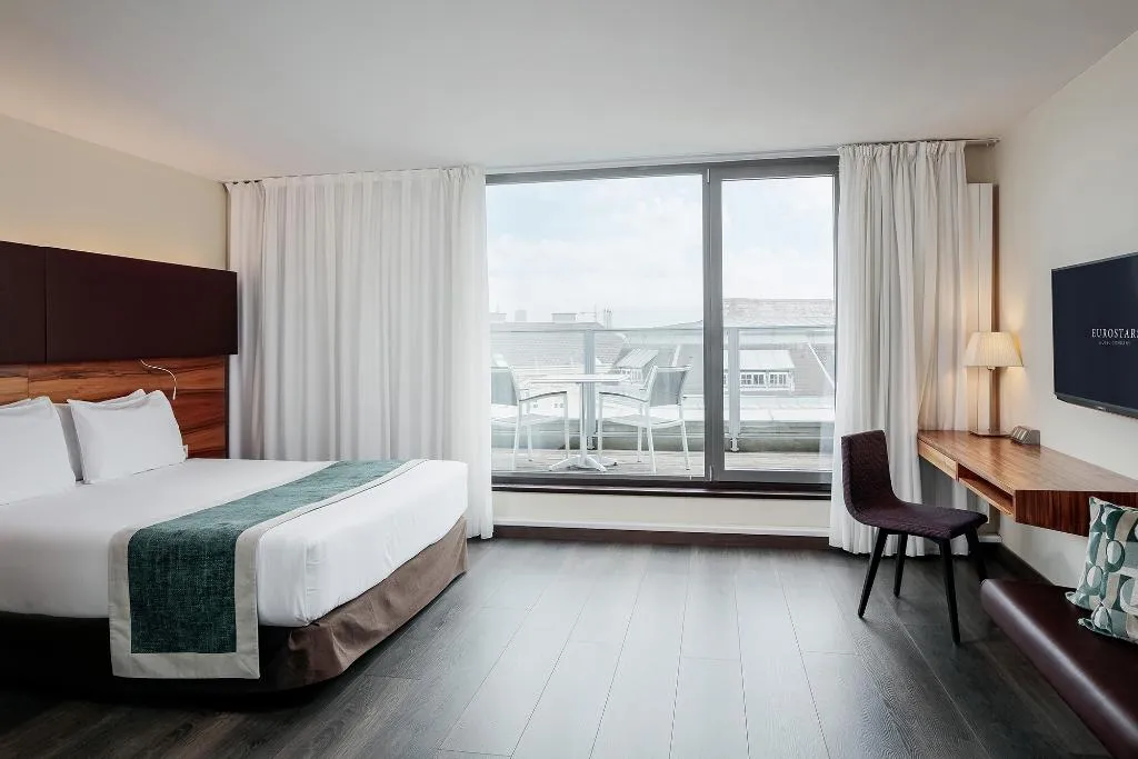 DOUBLE DELUXE Room, Eurostars Embassy, Vienna