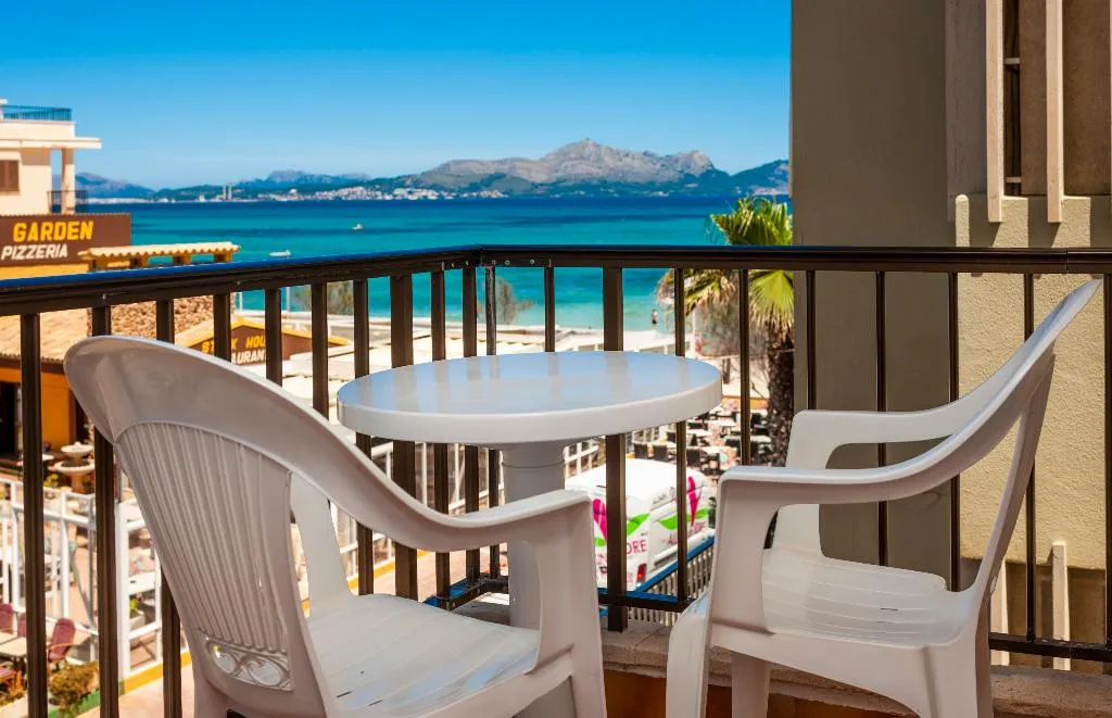 Terrace, Charlys, Majorca