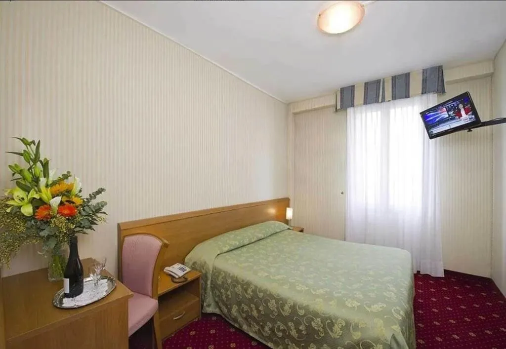 DOUBLE SINGLE USE STANDARD Room, Nazionale, Venice