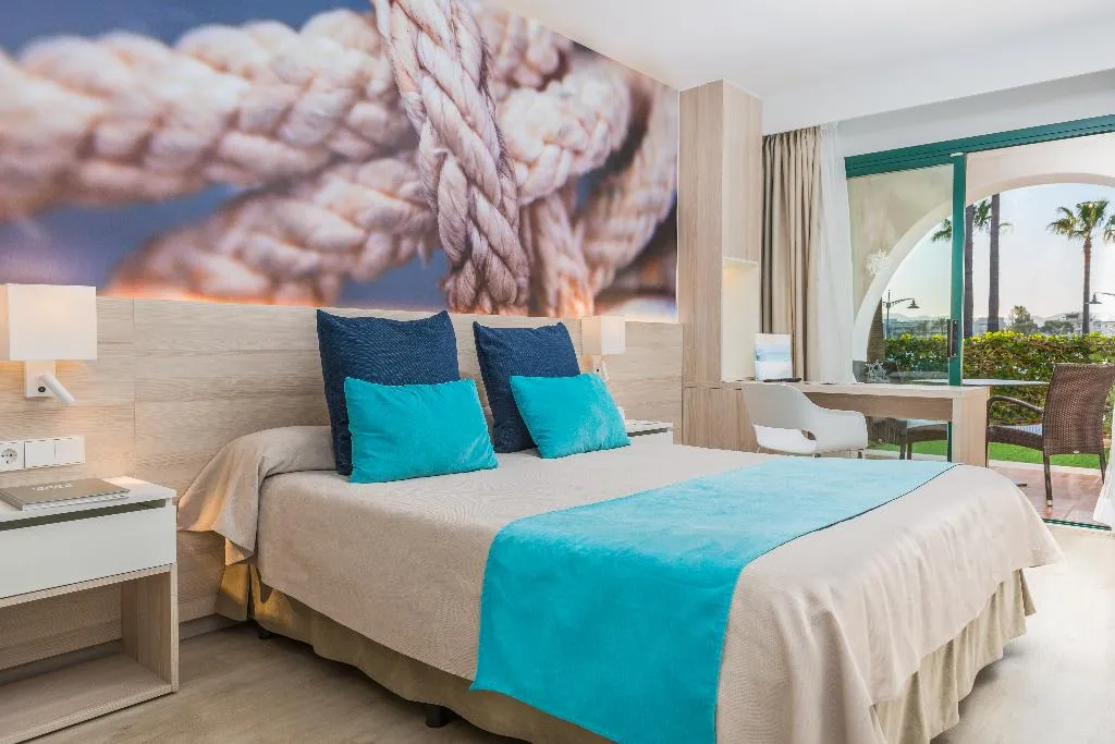 DOUBLE SINGLE USE STANDARD Room, Alcudiamar Marina Residence, Majorca