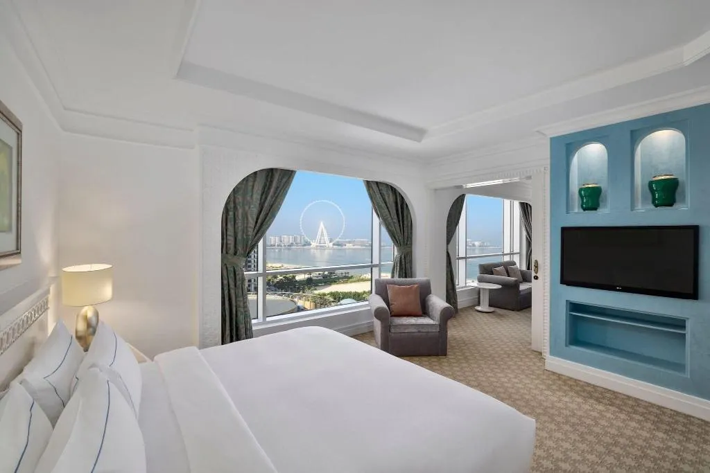 Room, Habtoor Grand Resort, Autograph Collection, Dubai