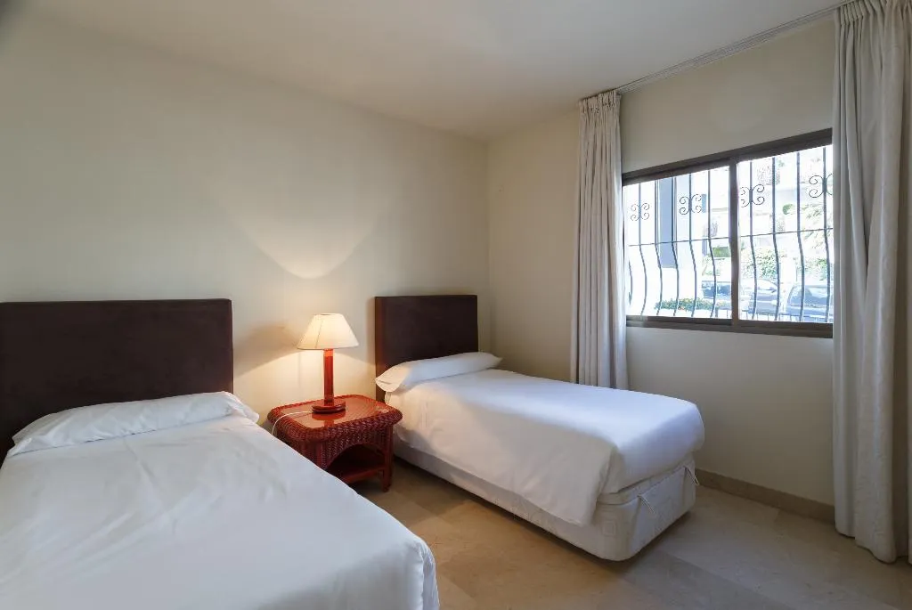 APARTMENT TWO BEDROOMS Room, Aparthotel Coral Beach, Costa Del Sol
