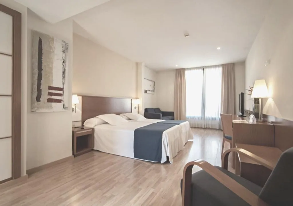 Double or Twin DELUXE WITH TERRACE Room, RH Sorolla Centro, Valencia