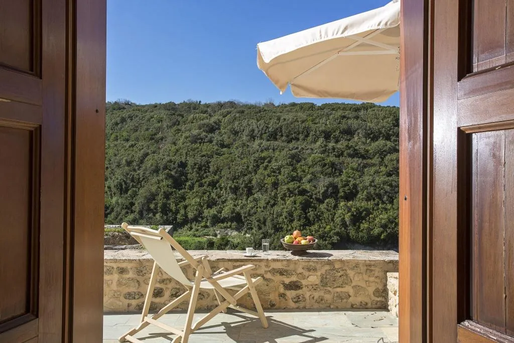 Room, Kapsaliana Village Hotel, Crete