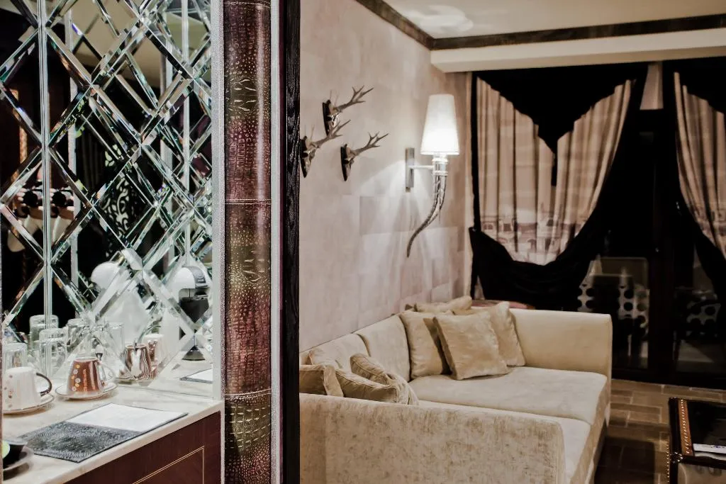 STUDIO PARK VIEW Room, Royal Castle Design & Spa, Bourgas