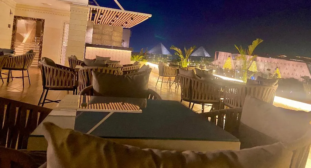 Restaurant, New Museum, Pyramids Inn, Cairo