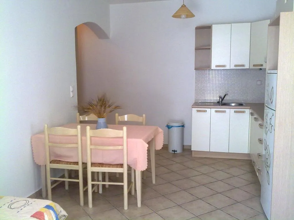 STUDIO CAPACITY 3 Room, Aphrodite Garden Studios & Olympia Anex, Mykonos