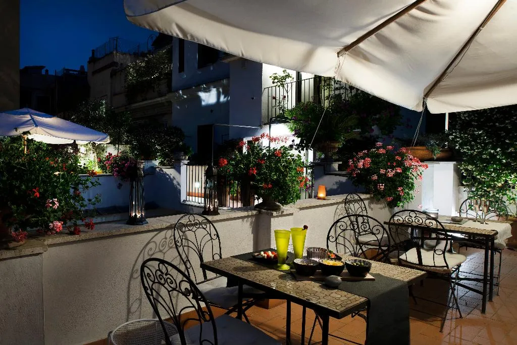 Terrace, Hotel Alpi, Rome