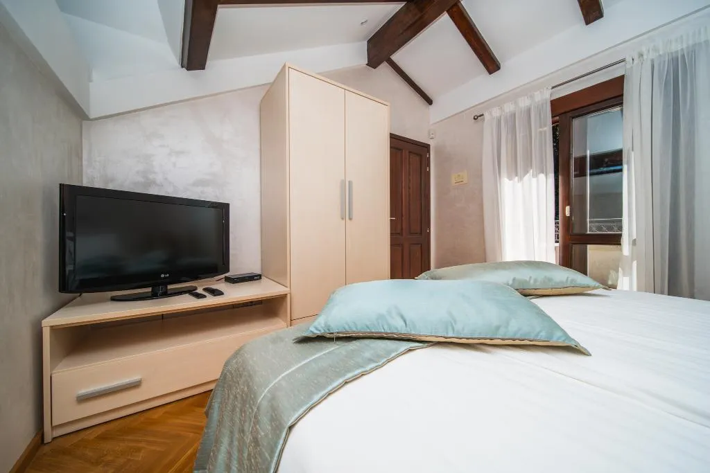 VILLA FIVE BEDROOMS Room, Villa Franica, Dubrovnik