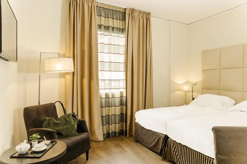 TWIN CLASSIC Room, Cosmopolitan Hotel, Florence