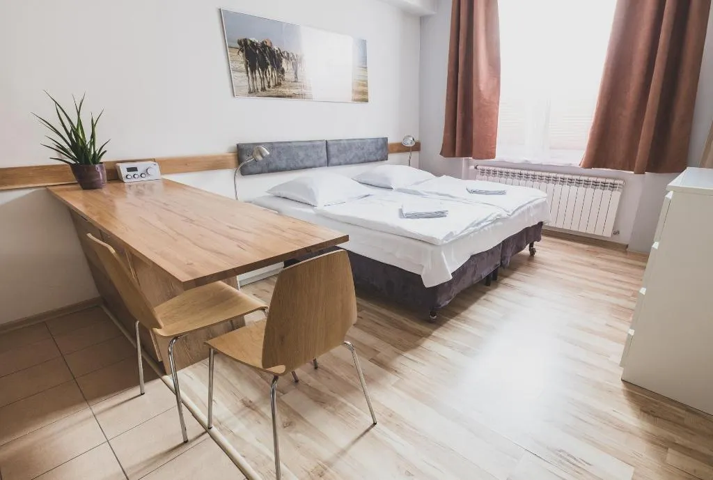 Room, Cybulskiego Guest Rooms, Krakow