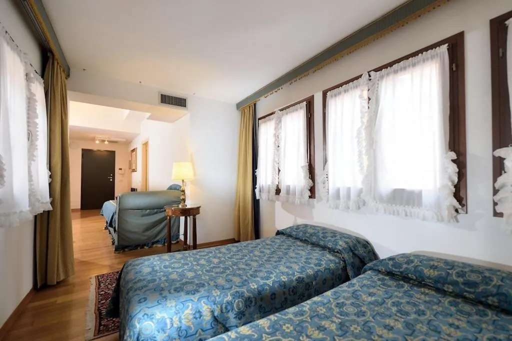 SUITE CLASSIC Room, Royal San Marco, Venice